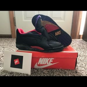 Sz.5.5 1989 Vintage. Nike Court Force Low